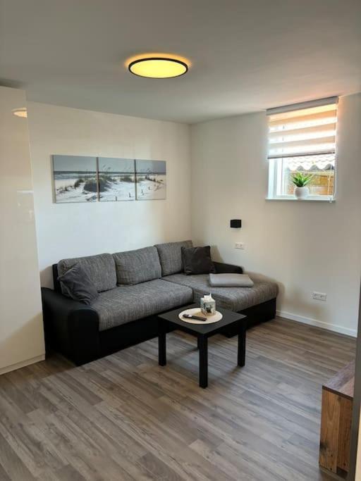 Ferienwohnung In Der Suedpfalz Zeiskam Buitenkant foto