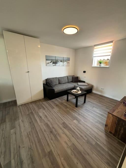 Ferienwohnung In Der Suedpfalz Zeiskam Buitenkant foto