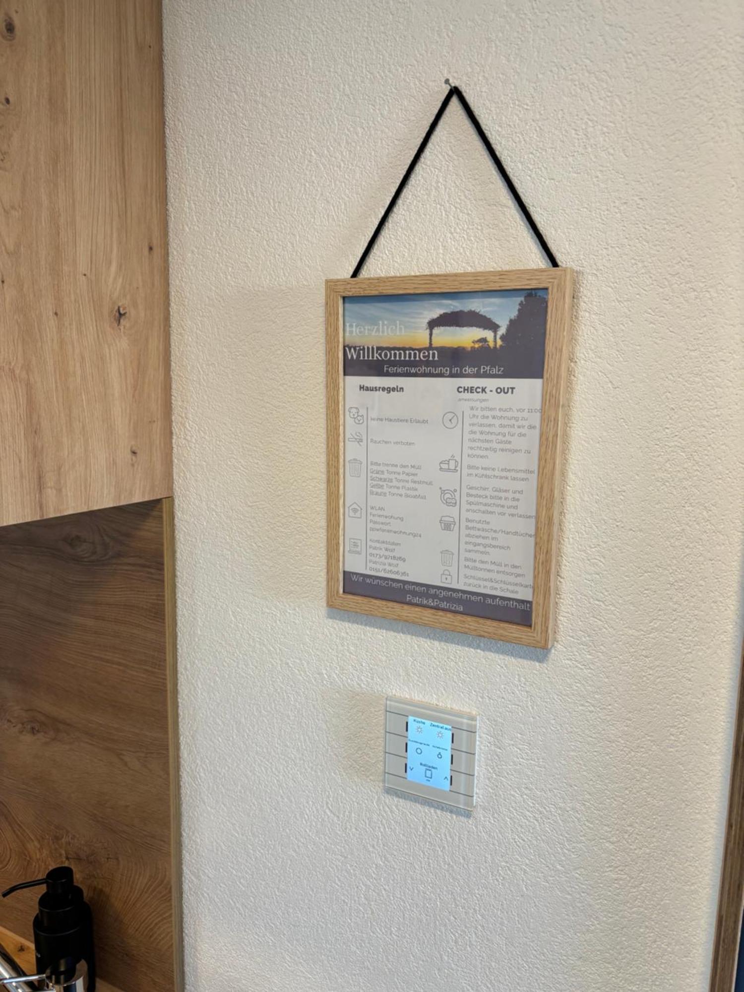 Ferienwohnung In Der Suedpfalz Zeiskam Buitenkant foto