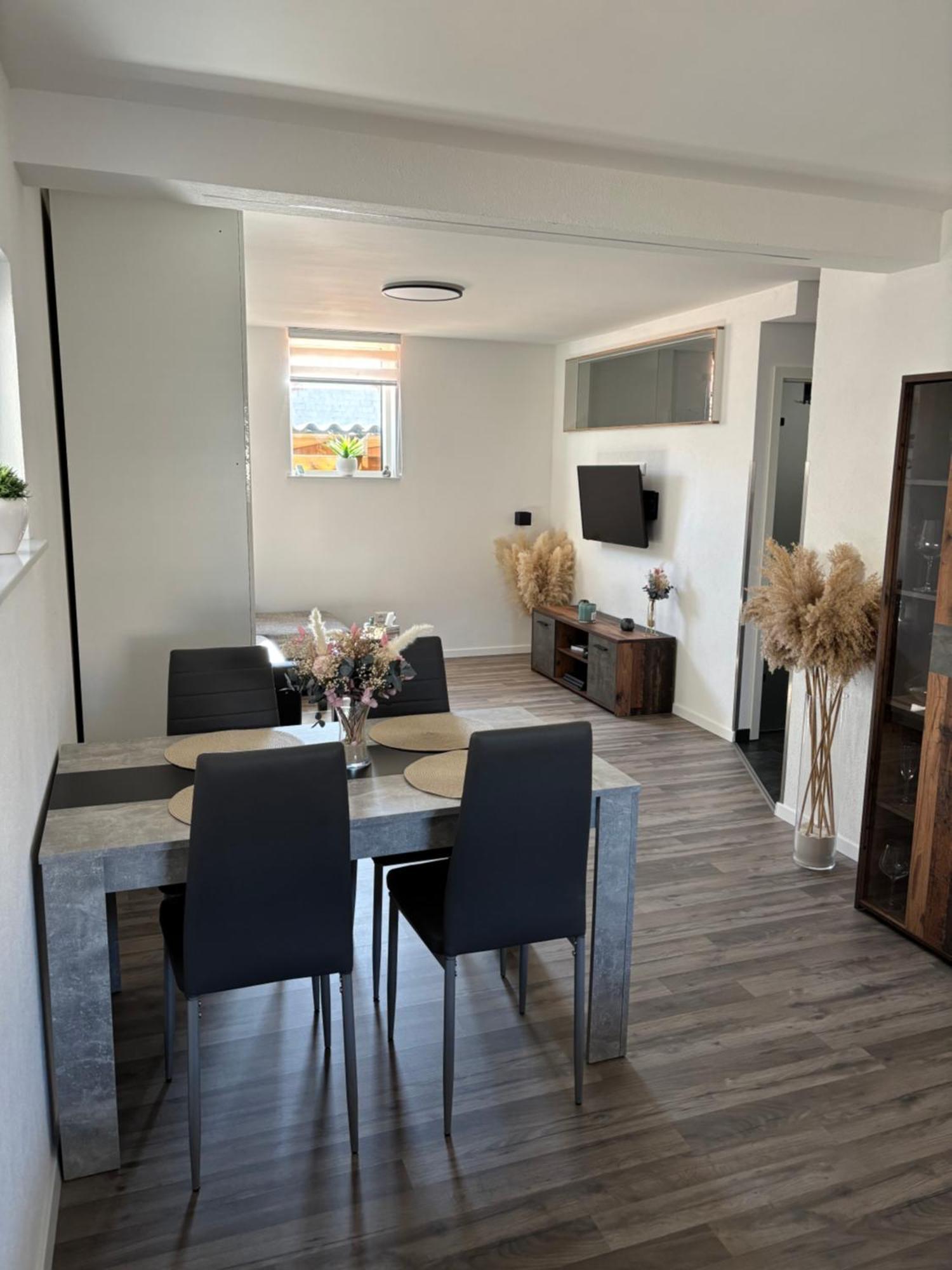 Ferienwohnung In Der Suedpfalz Zeiskam Buitenkant foto